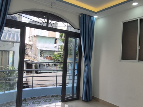 NHÀ 152 Hưng Phú