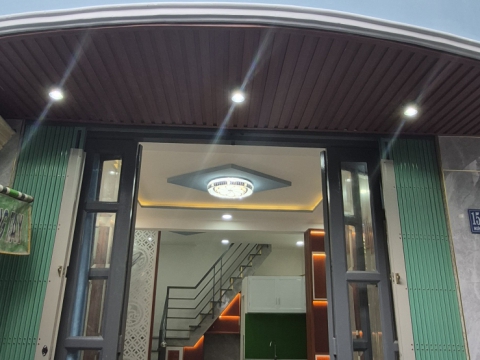 NHÀ 152 Hưng Phú