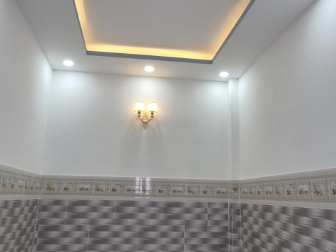 Nhà 28 LươngVănCan 
