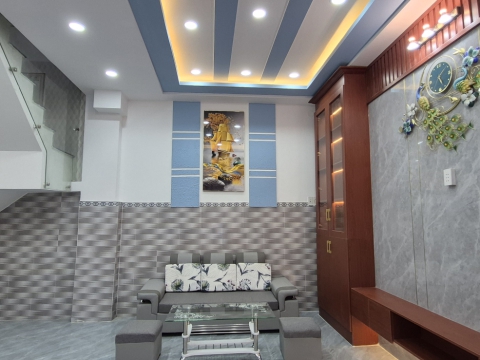 Nhà 28 LươngVănCan 