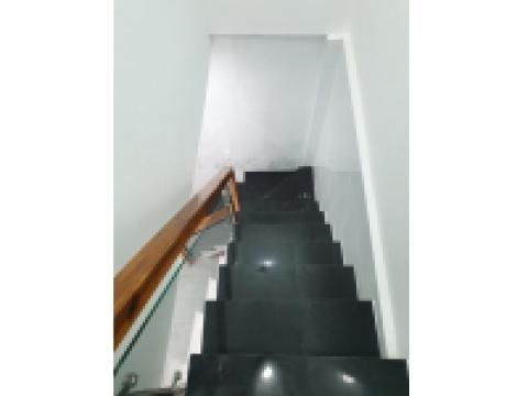 Nhà hẻm 761/... (2 / nhưng hẻm thẳng từ mặt tiền Hưng Phú vô chỉ khoảng 60m, cách cầu Chánh Hưng 100m) Phường 9 Hưng Phú, Quận 8